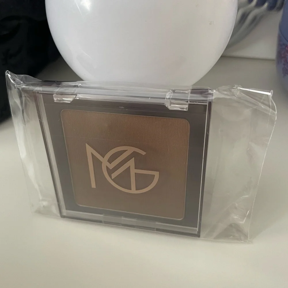 Makeup Geek Tawny Bronzer Compact Cruelty Free